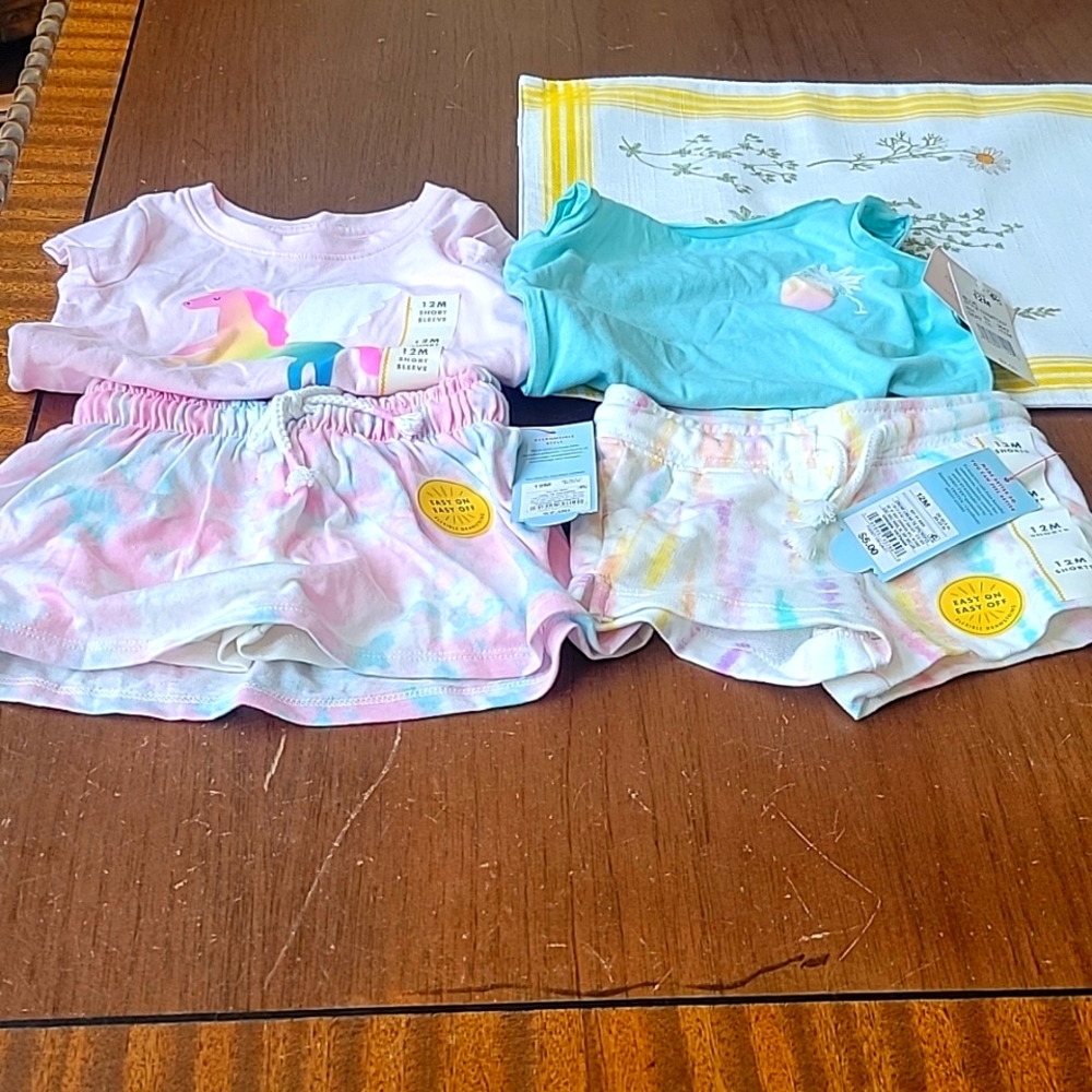 Adorable mix and match 12m shorts, skirt and 2 shirts with tags